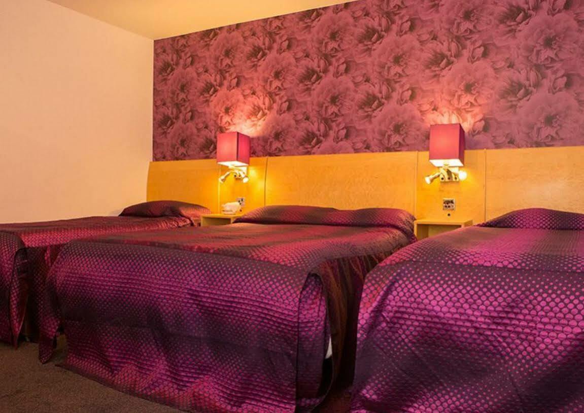 The Royal Alexandra Hotel By Compass Hospitality Blackpool Eksteriør bilde